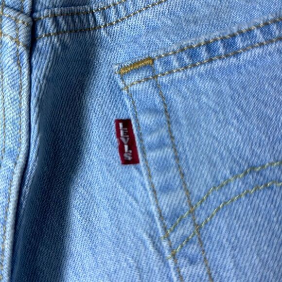 Levi’s 501 90s Light Wash Skinny Jeans size W26 x L28 Button Fly Raw Hem - Picture 7 of 13